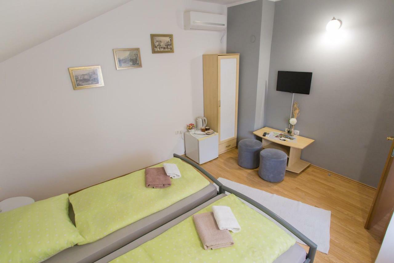 Guest House Stari Mostar Bagian luar foto