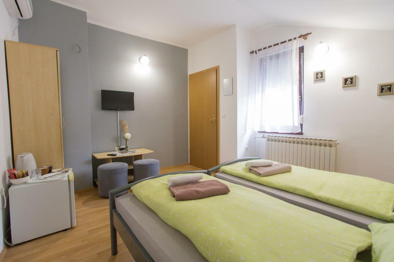 Guest House Stari Mostar Bagian luar foto