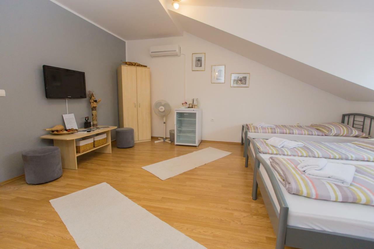 Guest House Stari Mostar Bagian luar foto